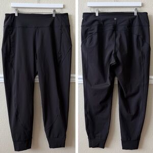 Athleta Rainier Jogger Fleece Lined Pants Black Large